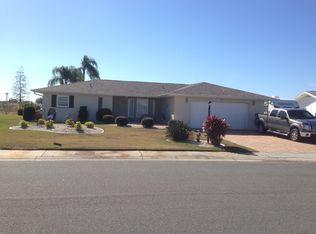 606 Allegheny Dr, Sun City Center, FL 33573