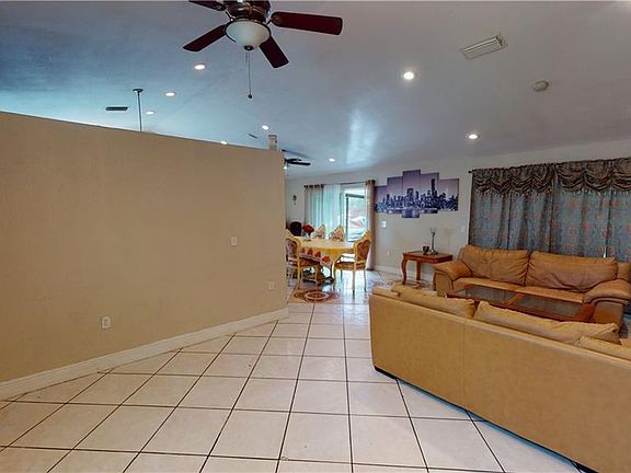 2nd image of 4908 Red Bay Dr