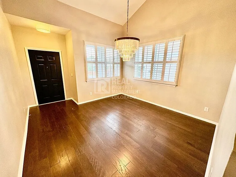 4057 Mesa Meadows Ct — Photo 31
