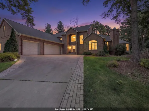 1935 E Telemark Cir, Green Bay, WI 54313