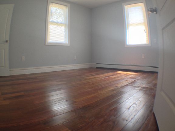 Hardwood Floors Thru-out !!