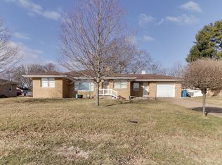 507 N School Ave, Minier, IL 61759