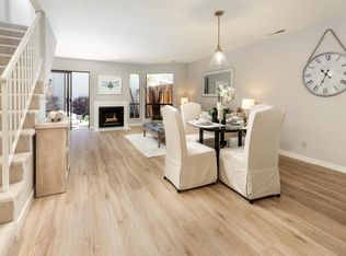 2071 Plymouth St APT C, Mountain View, CA