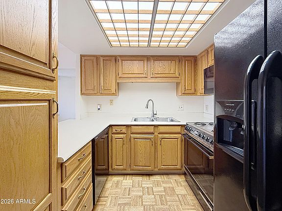 5th image of 10330 W Thunderbird Boulevard #C304
