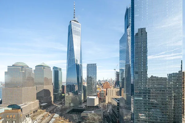 Rented by Douglas Elliman | media 16