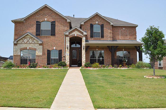 1st image of 1333 Meadowview Dr