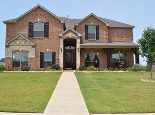 1333 Meadowview Dr, Kennedale, TX 76060