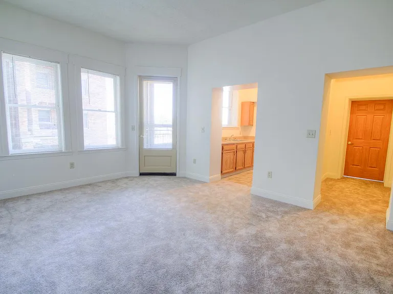 921 William H Taft Rd — Photo 16