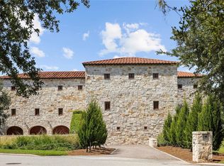 1571 Oceanview Dr, Tierra Verde, FL 33715