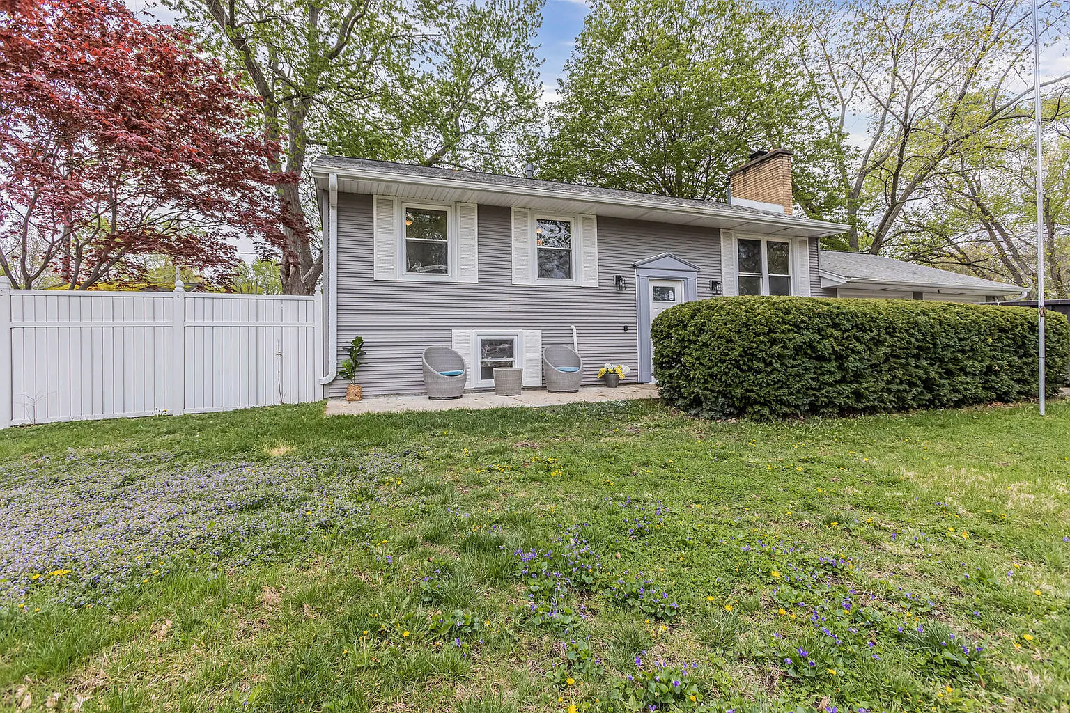 2513 Sheridan Dr photo 1