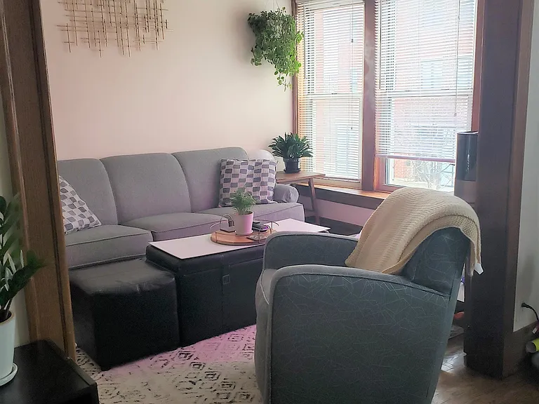 1761-1775 W Wilson Ave #1769-2E — Photo 5