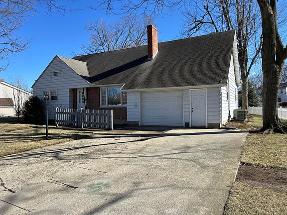 2nd image of 526 Willow St