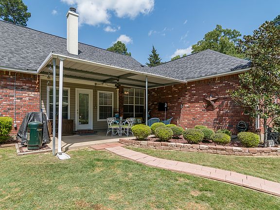 3rd image of 5775 Branchwood Dr