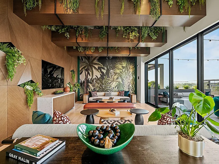 Sunset Deck Lounge