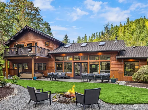 44817 SE 70th Street, Snoqualmie, WA 98065