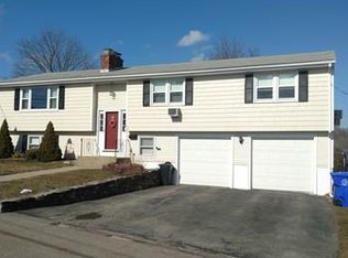 104 Plymouth Rd, East Providence, RI 02914