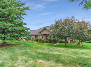 1835 Pheasant Run Dr, Marshfield, WI 54449