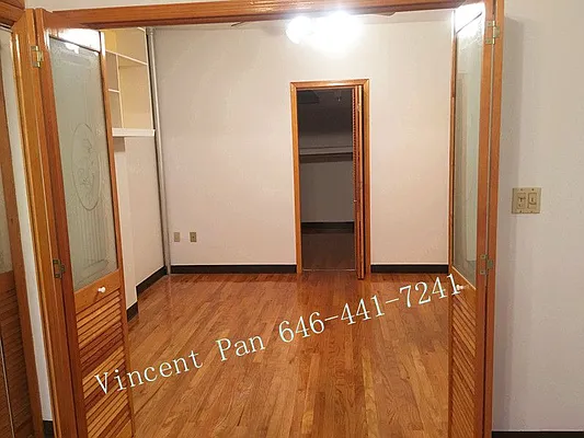 Rented by Kinyu Realty | media 8