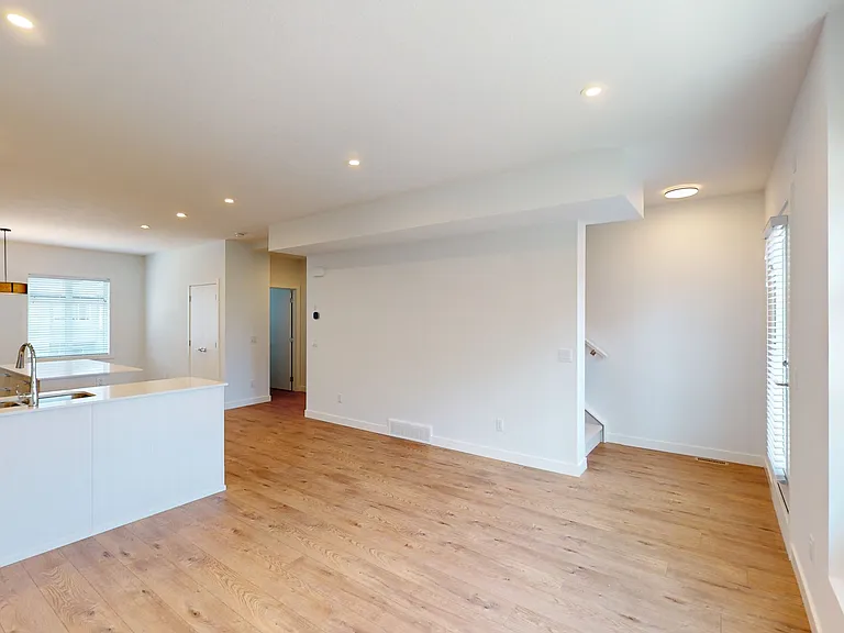14225 1st St NW #504 — Photo 10