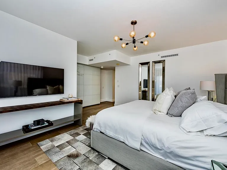 9595 Collins Ave #2F — Photo 14