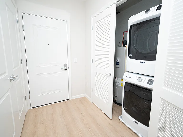 209 Mount Pleasant Ave #301 — Photo 10
