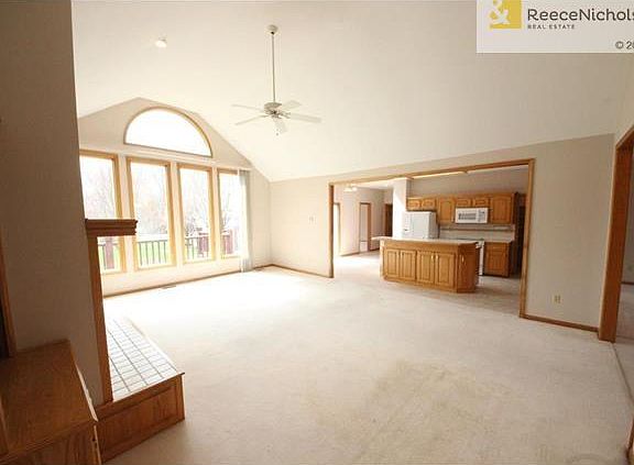 3rd image of 4108 NE Georgian Dr
