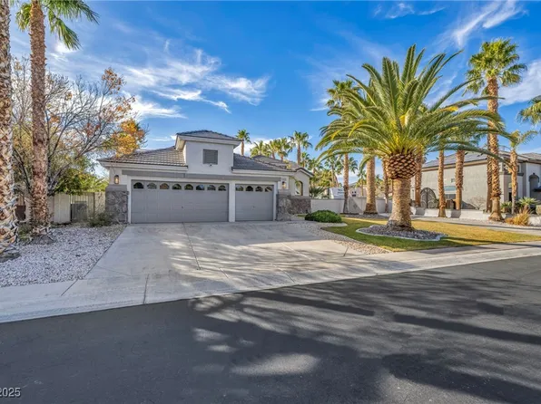 6005 Blowing Bellows St, Las Vegas, NV 89130
