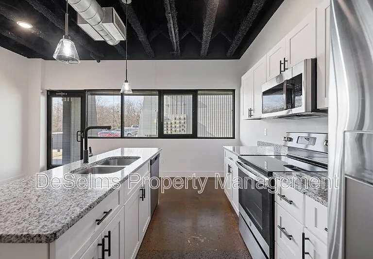 295 Plus Park Blvd #116 — Photo 7