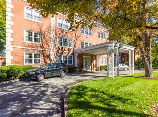 5025 Fifth Ave. #1A, Pittsburgh, PA 15232