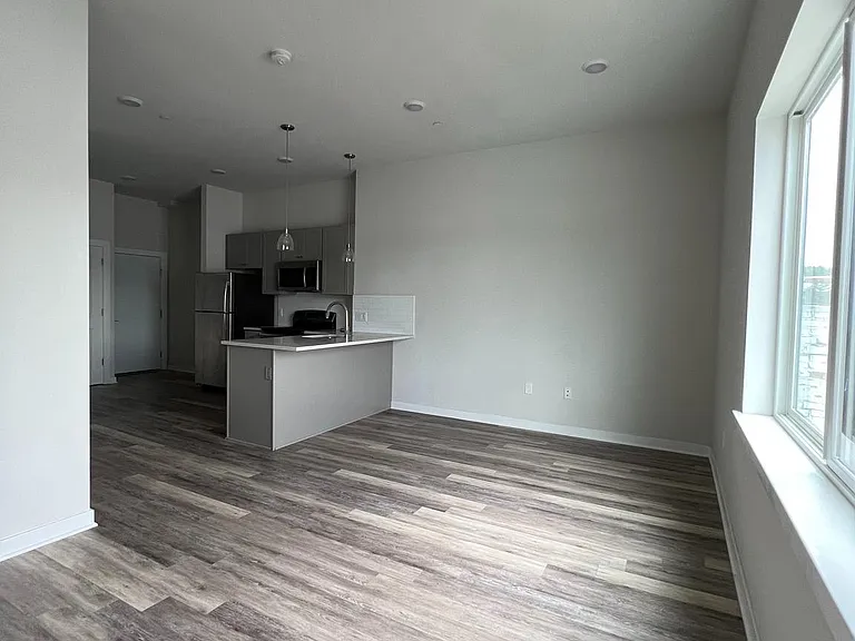 4912 Baltimore Ave #2R — Photo 5