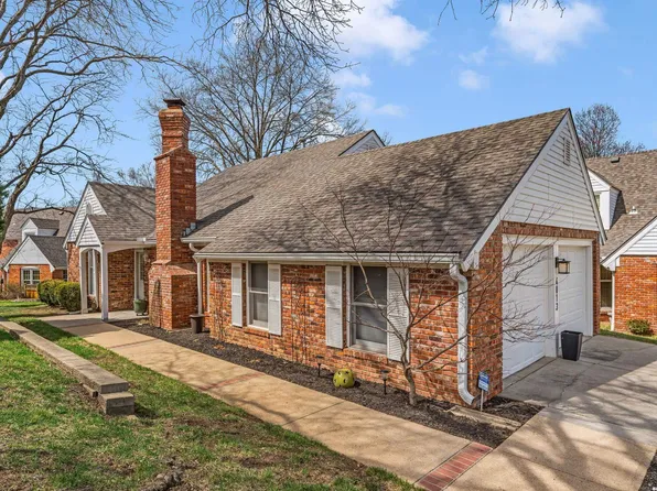 4013 Vintage Ct, Lawrence, KS 66047
