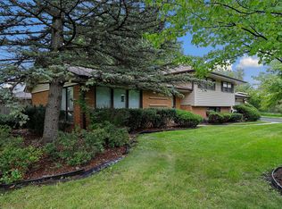 6137 W 127th Pl, Palos Heights, IL 60463