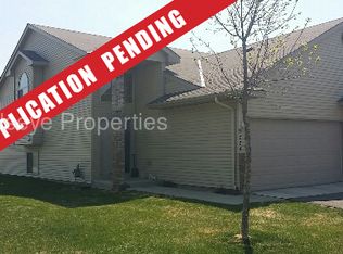 9224 Orchard Ln, Monticello, MN 55362