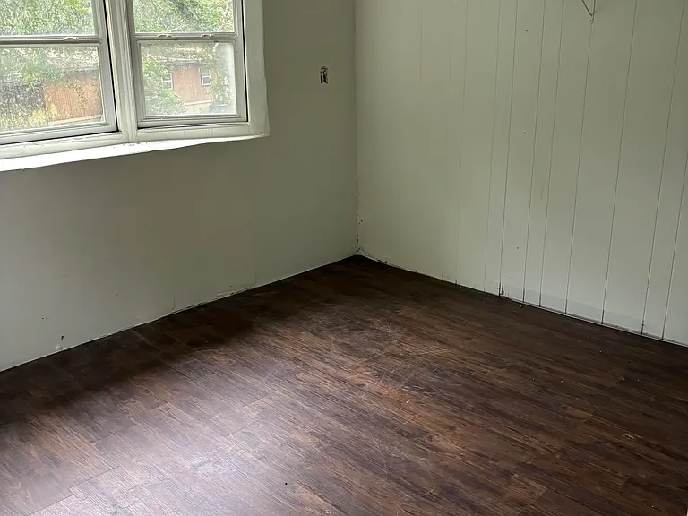 24 E Whippoorwill Ln — Photo 7