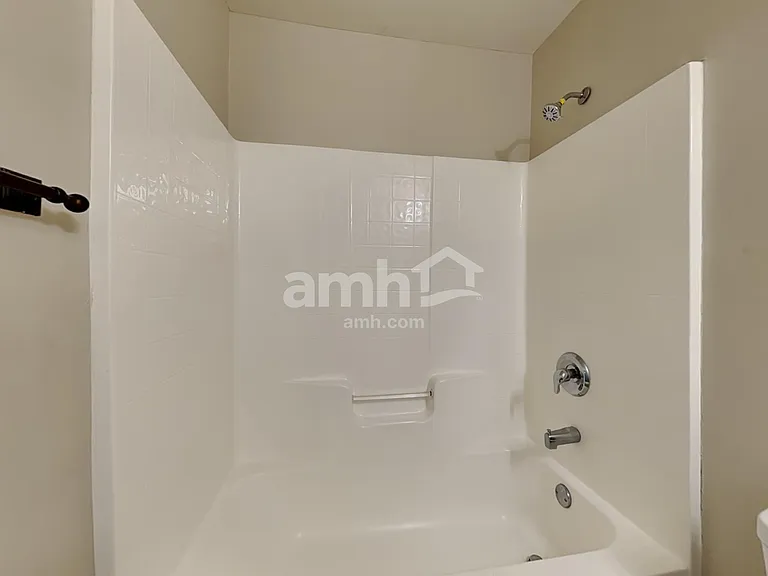 314 Southwilde Way — Photo 24