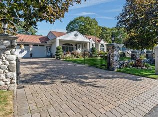 23 Albert Ave, Barrington, RI 02806