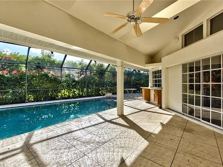 1040 Moon Lake Dr — Photo 23