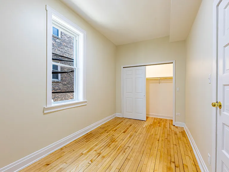 2137 N Western Ave #2F — Photo 12