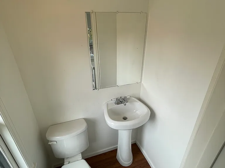 2089 S Logan St — Photo 6