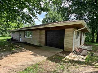 204 Heltonville Rd W, Bedford, IN 47421