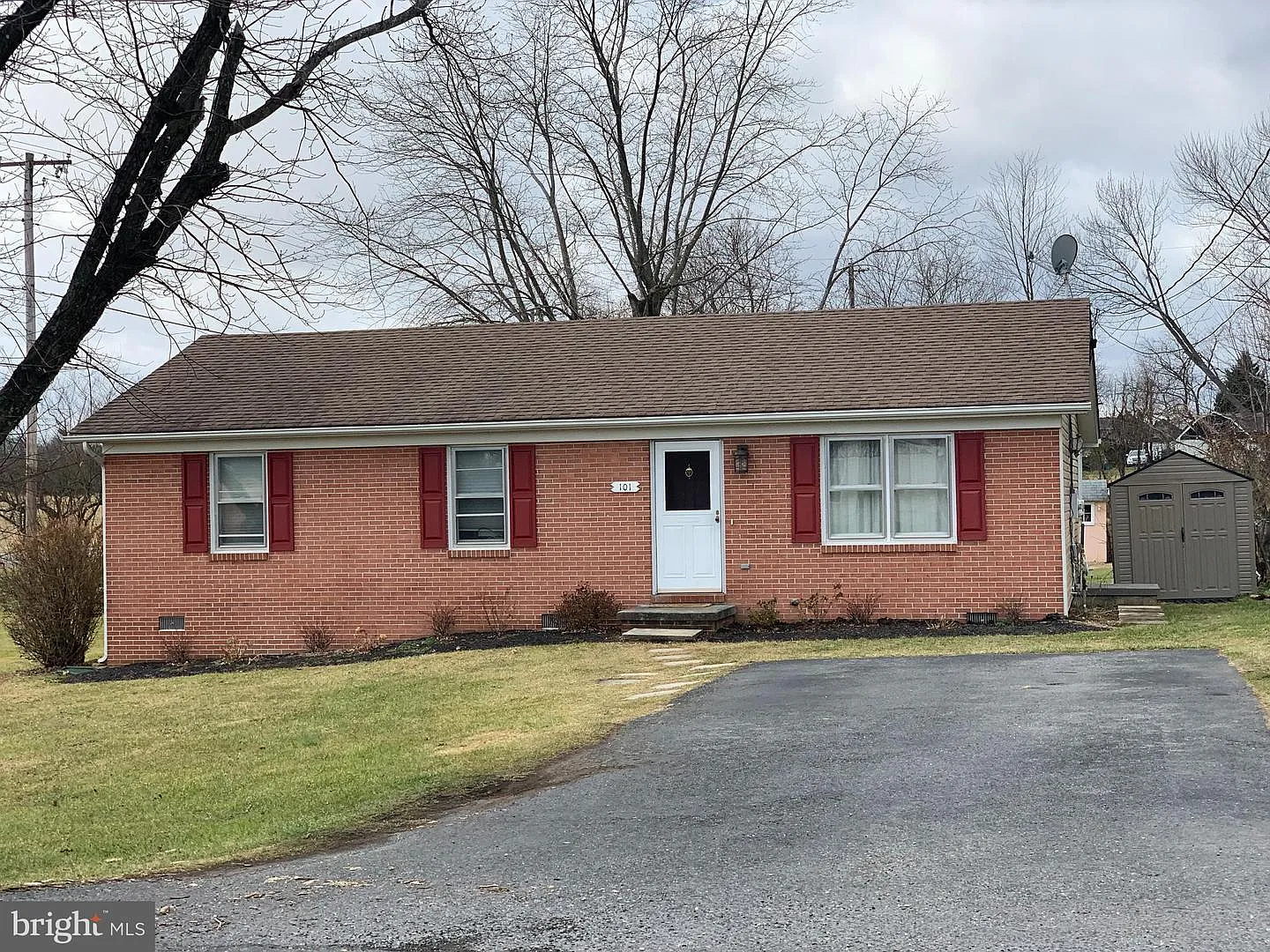 101 Milam Dr photo 1