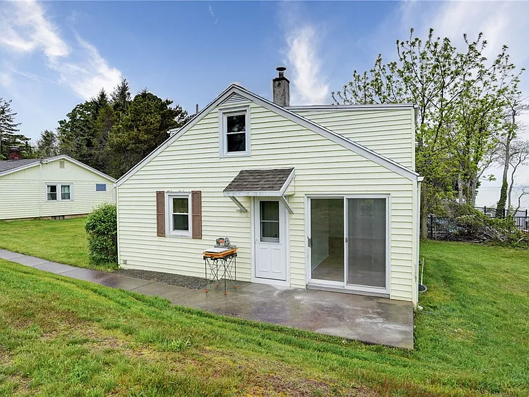 904 Lake Rd — Photo 34