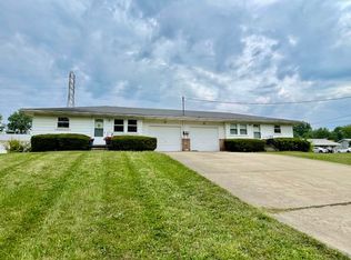 1102 & 1104 Columbus Cir N #1102, Ashland, OH 44805