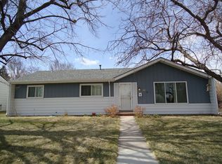 3301 S Grape St, Denver, CO 80222