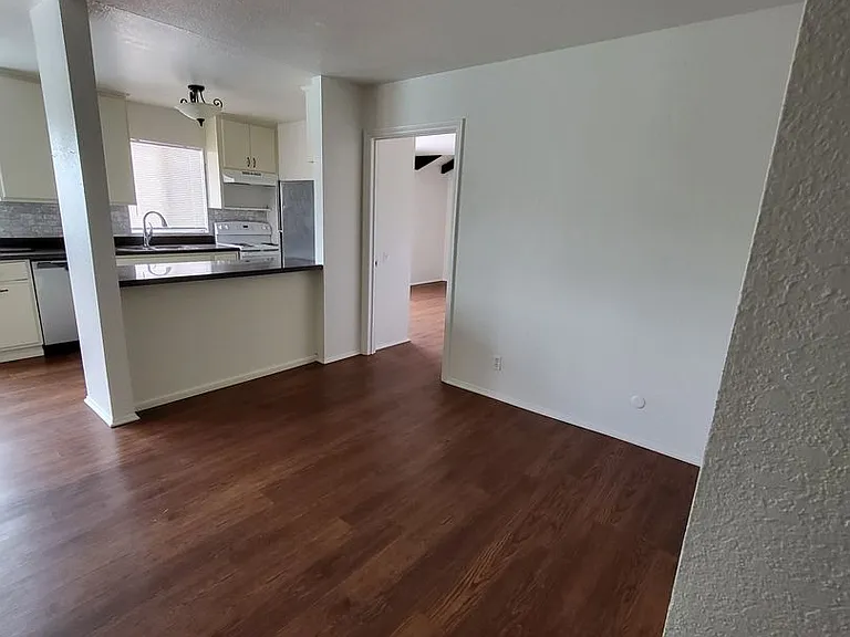 3140 Midway Dr #A314 — Photo 3