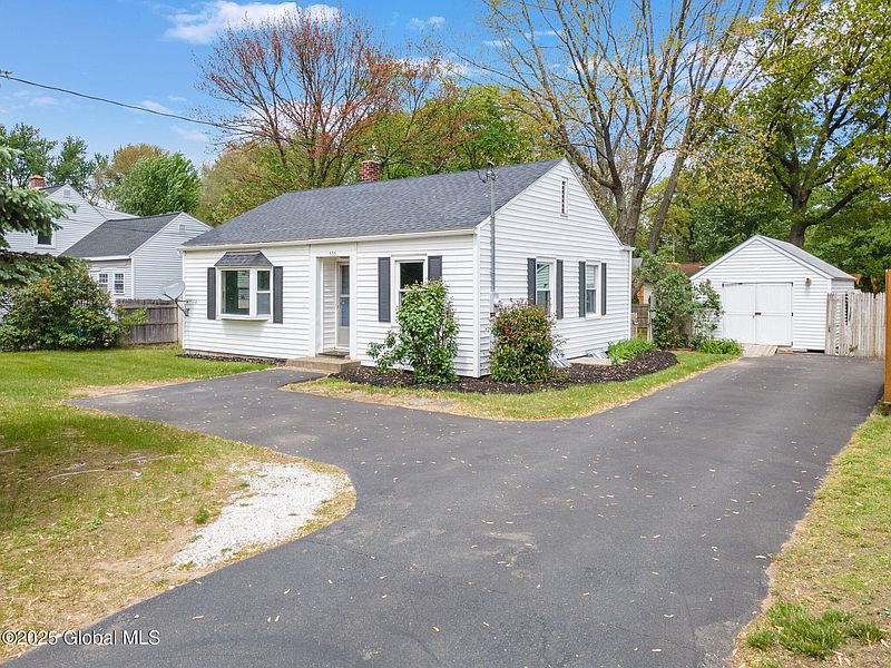3rd image of 535 Albany Shaker Road