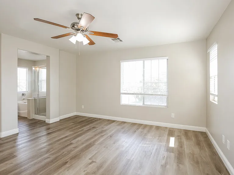 1022 Shades End Ave — Photo 9