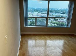 38 Lee Centre Dr #2309, Toronto, ON M1H 3J7