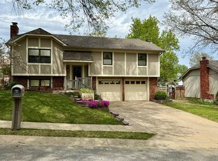 5416 Locust Ln, Kansas City, KS 66106