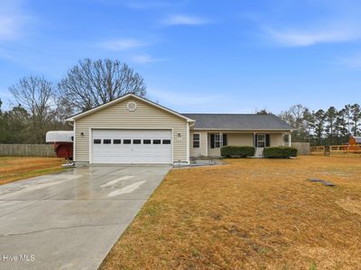 218 Redberry Drive, Richlands, NC, 28574